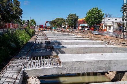 Obra de construcción del Ferrocarril Central. Octubre 2022 - Departamento de Canelones - URUGUAY. Foto No. 81030
