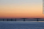 Puente San Martín que une Fray Bentos con Puerto Unzué al amanecer - Foto #35343