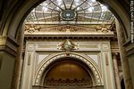Cámara de Senadores de la República. Techo vidriado y Escudo Nacional. - Foto #53788