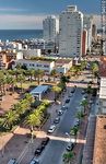 Calle 22 Gorlero, principal avenida de Punta del Este desde lo alto de un edificio - Foto #54010