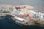Club Neptuno, buques de la Armada y terminal de contenedres - Foto #55705