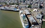 Vista aérea de cruceros turísticos en el Puerto de Montevideo - Foto #58240