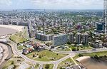 Vista aérea de las ramblas Armenia, Rep. del Perú y Pte. Charles de Gaulle, Avenida Luis Alberto de Herrera - Foto #59228