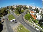 Foto aérea del cruce de las avenidas Ricaldoni, Ponce y Soca. Plaza de los Héroes de la Independencia. - Foto #60939