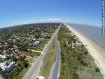 Vista aérea de la Rambla Costanera de Canelones. Estación Ancap. Fin de la doble vía - Foto #61408
