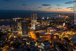 Vista aérea al anochecer del microcentro del Buceo, sus torres y su shopping - Foto #72857