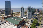 Vista aérea de las torres del World Trade Center Montevideo sobre la Av. L. A. de Herrera - Foto #73103