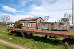 Estación de ferrocarril de Sarandí Grande. Oxidado vagón chata - Foto #76065