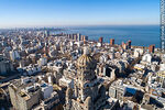 Vista aérea de la cúpula del Palacio Salvo y los barrios Centro y Sur - Foto #76820