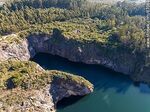 Vista aérea de la cantera Nueva Carrara próxima al camino Charles Darwin y Pan de Azúcar - Foto #87061